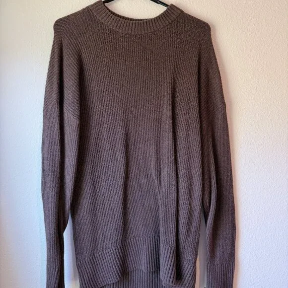 Old Navy SoSoft Textured Knit Crewneck Tunic Sweater - Picture 2 of 4